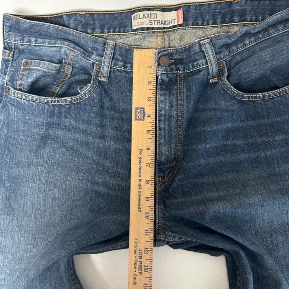 Levi's 559 Relaxed Straight Jeans Mens 38x34 Blue 100% Cotton Denim